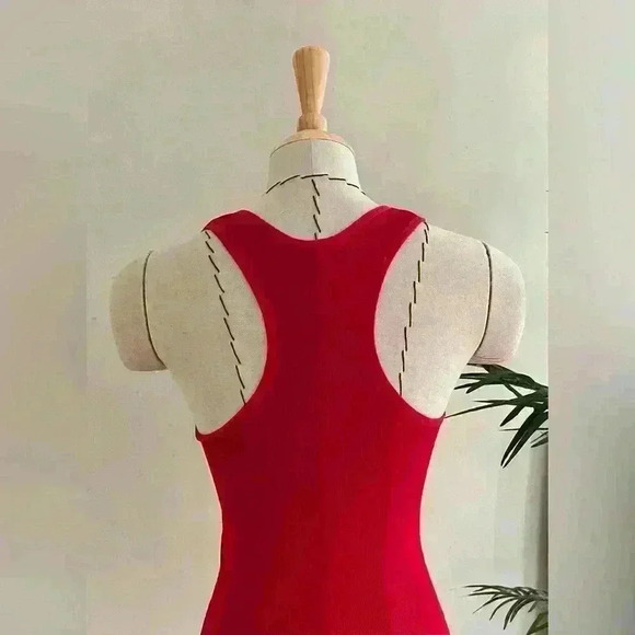 Scoop Stretch Ribbed Shaping Tank Top | Raceback Top | Size S | Bright Red - Picture 3 of 7